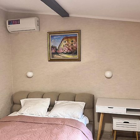 Апарт-Отель "Галаговъ" Uzhhorod Εξωτερικό φωτογραφία